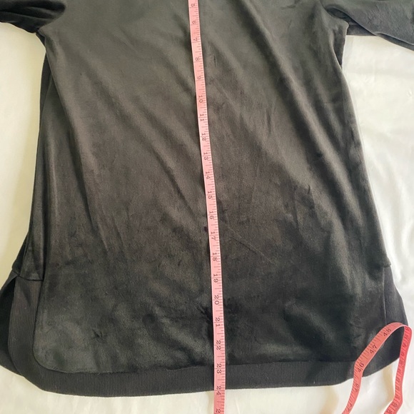 TUCKERNUCK Black Velour Kimono Sleeve Stand Collar Blouse Top XXS - Picture 8 of 8